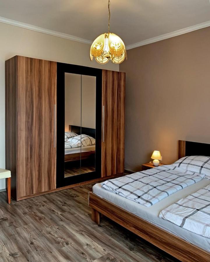 דירות בלטונללה Hanna Apartman מראה חיצוני תמונה