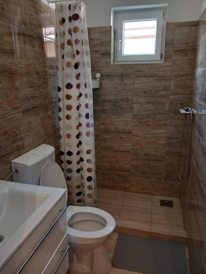 דירות בלטונללה Hanna Apartman מראה חיצוני תמונה